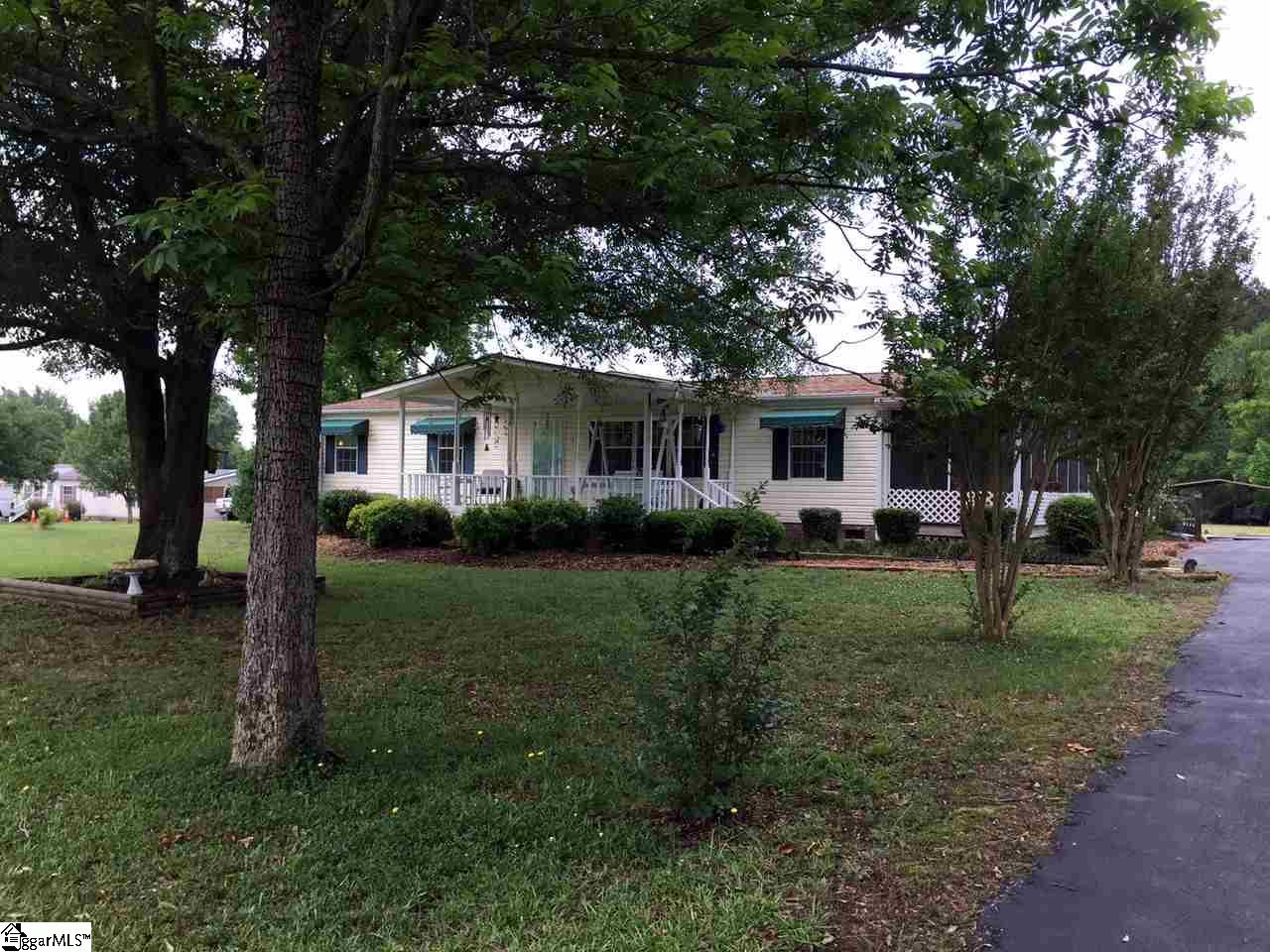 115 Barnett Road Campobello, SC 29322 - Photo 4 of 19