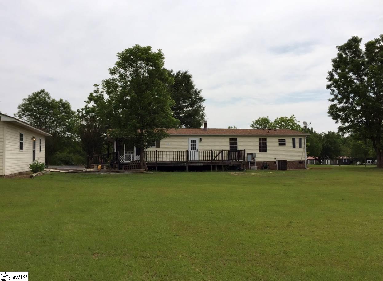 115 Barnett Road Campobello, SC 29322 - Photo 7 of 19
