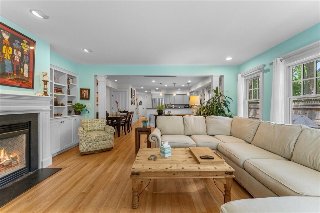 57 School Street, Unit 4 Manchester, MA 01944 - Photo 12 of 30