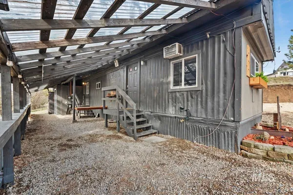 $189,500 | 90 Messick Lane, Garden Valley, ID 83622