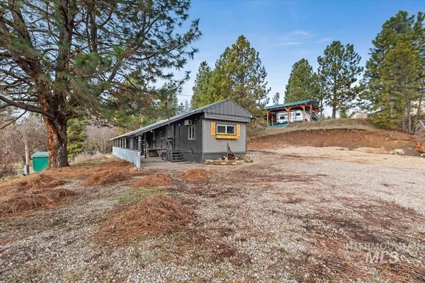 $189,500 | 90 Messick Lane, Garden Valley, ID 83622