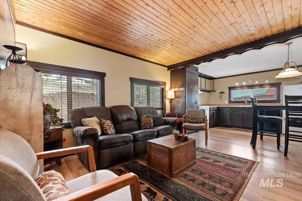 $189,500 | 90 Messick Lane, Garden Valley, ID 83622