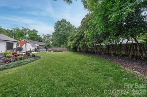$775,000 | 1910 Wensley Drive, Charlotte, NC 28210