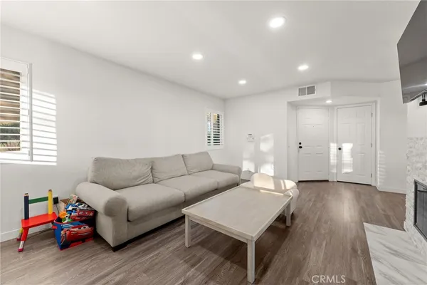 $599,900 | 5470 Copper Canyon Road, Unit 2C, Yorba Linda, CA 92887
