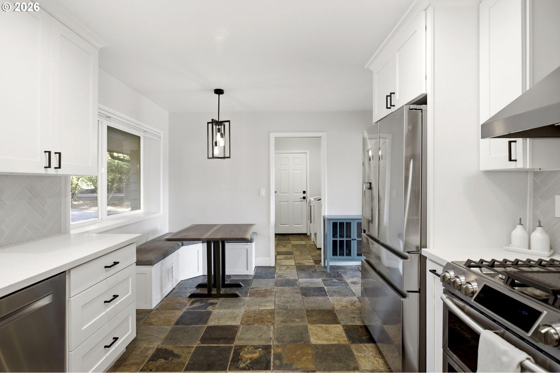 10770 Southwest Butner Road Portland, OR 97225 - Photo 9 of 27 Gallery Image 9