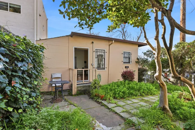 $1,099,000 | 1813 Sacramento Street, Berkeley, CA 94703