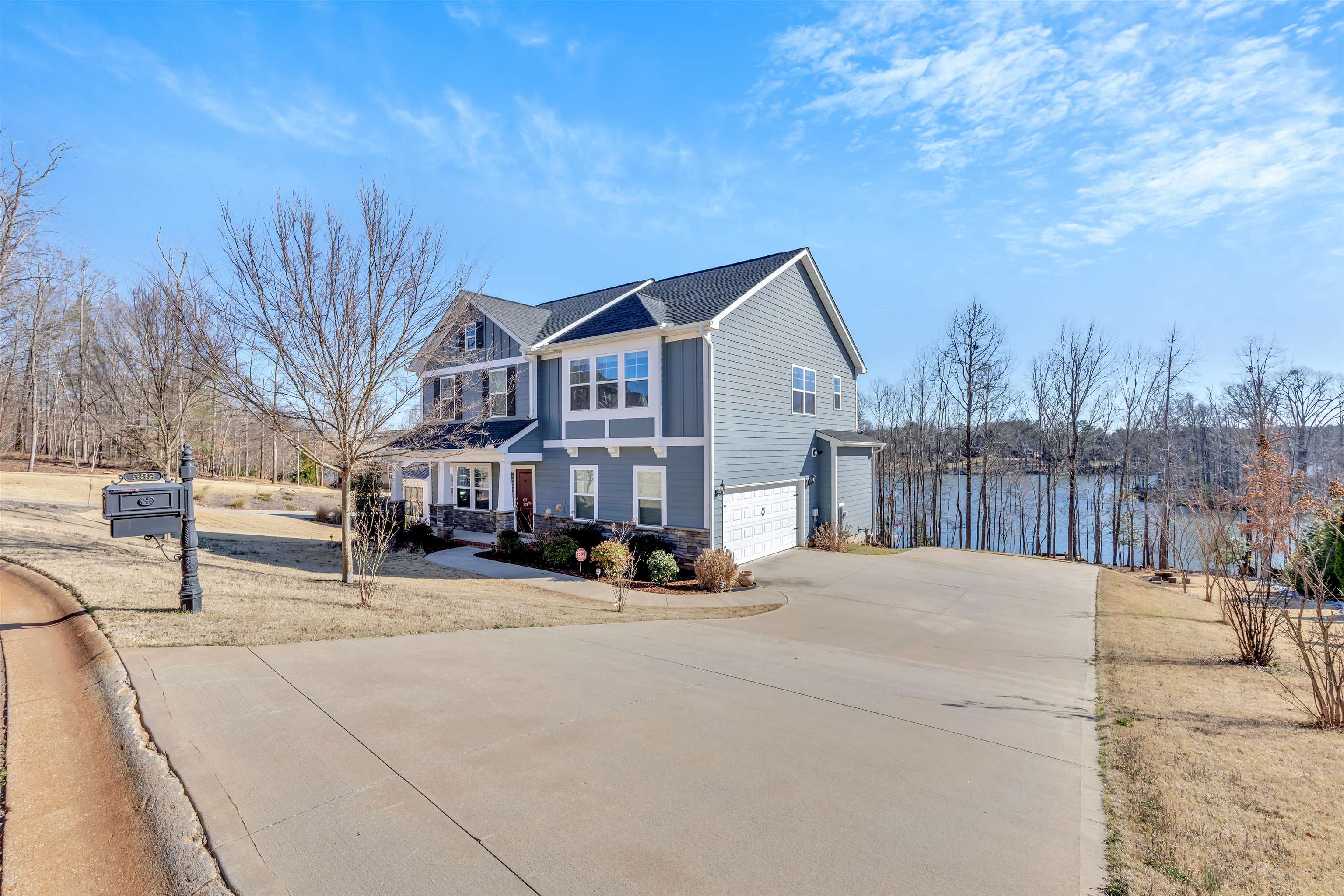 539 Deep Water Court Inman, SC 29349 - Photo 2 of 27