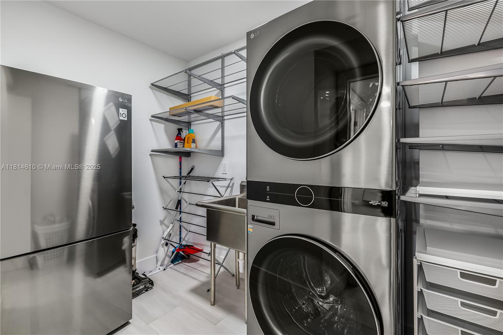 8855 Collins Avenue, Unit 4G Surfside, FL 33154 - Photo 28 of 39