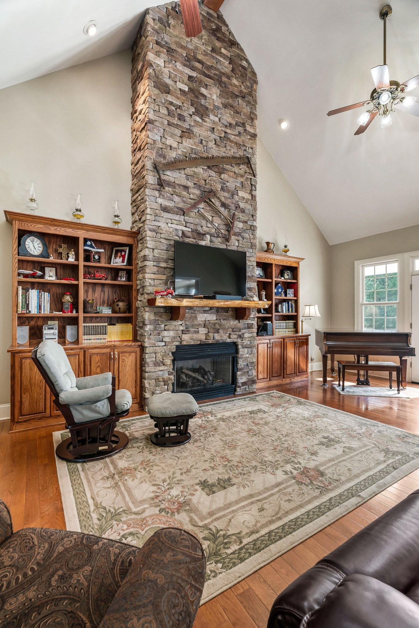 500 Old Pencil Mill Road Unionville, TN 37180 - Photo 7 of 51 Gallery Image 7