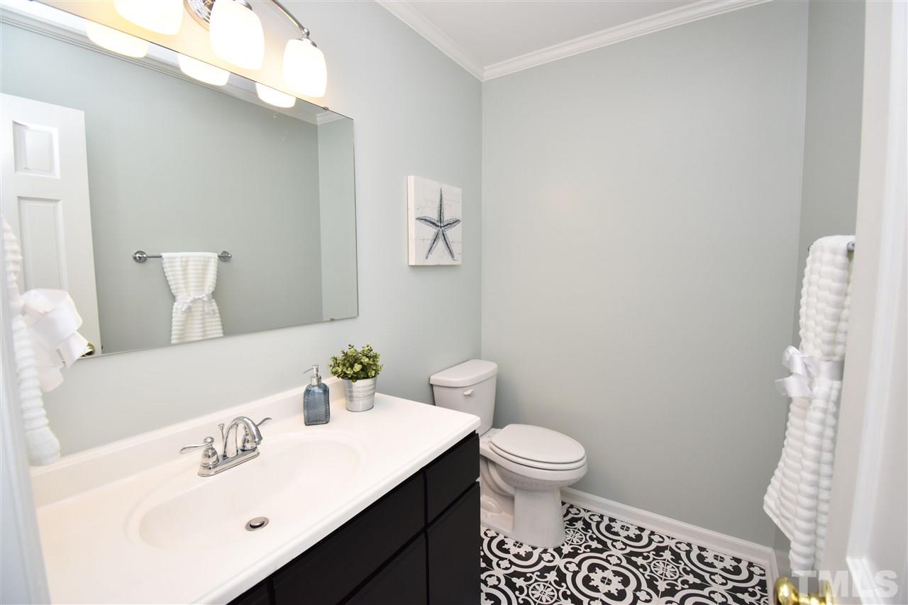5643 Hamstead Crossing Raleigh, NC 27612 - Photo 21 of 30