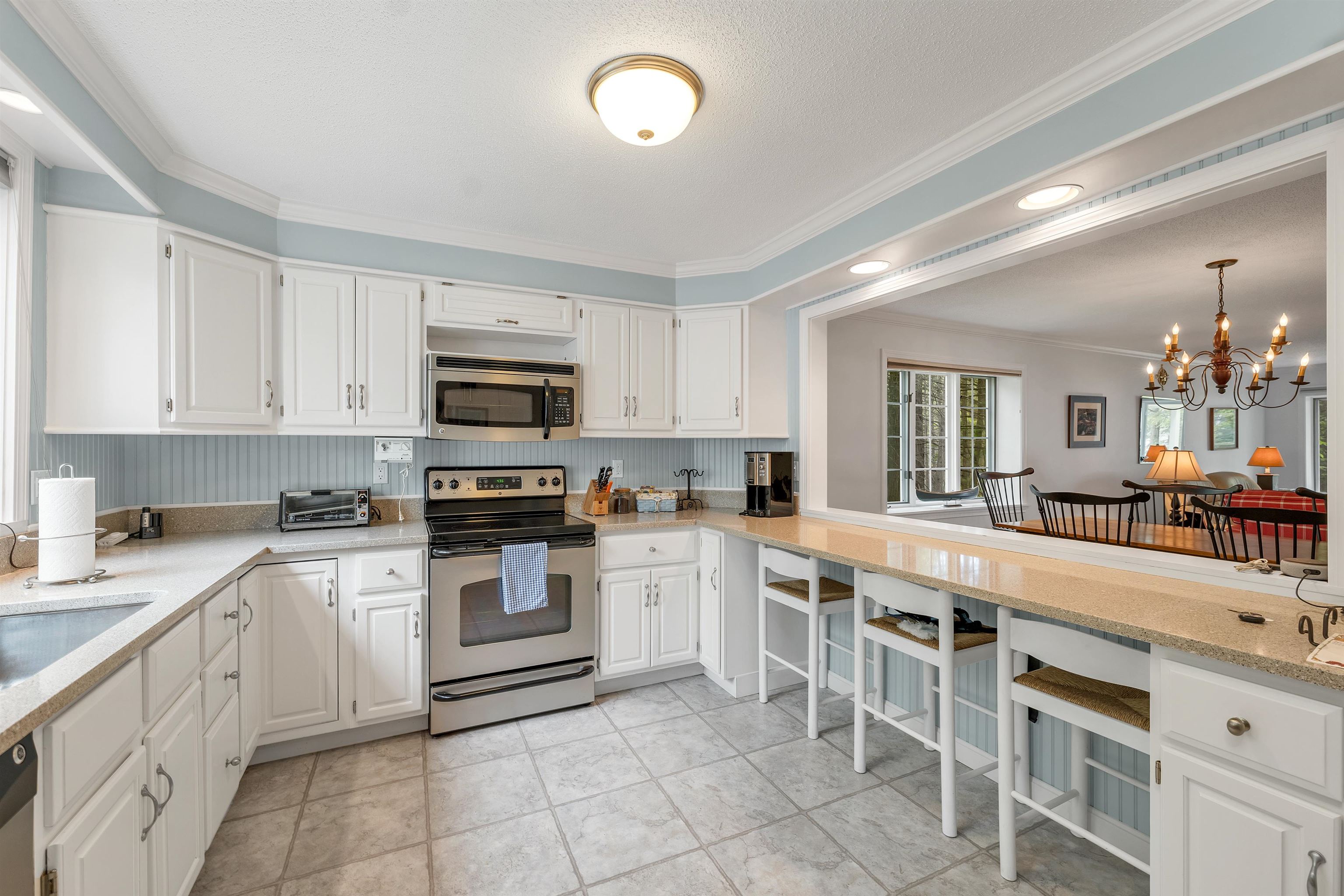 40-21 Harbor Way, Unit 21 Wolfeboro, NH 03894 - Photo 11 of 27