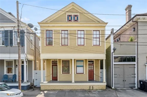 $2,400 | 1134 Melpomene Street, New Orleans, LA 70130