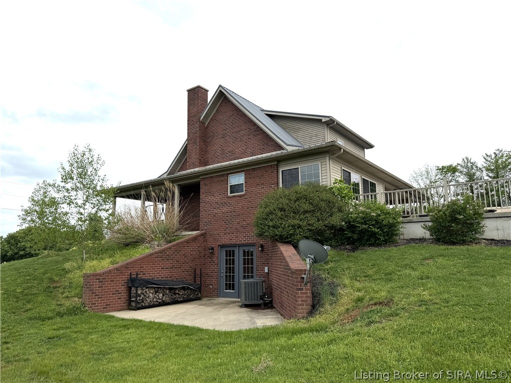 566 West Shanks Hill Road Pekin, IN 47165 - Photo 11 of 47