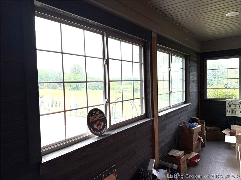 566 West Shanks Hill Road Pekin, IN 47165 - Photo 24 of 47