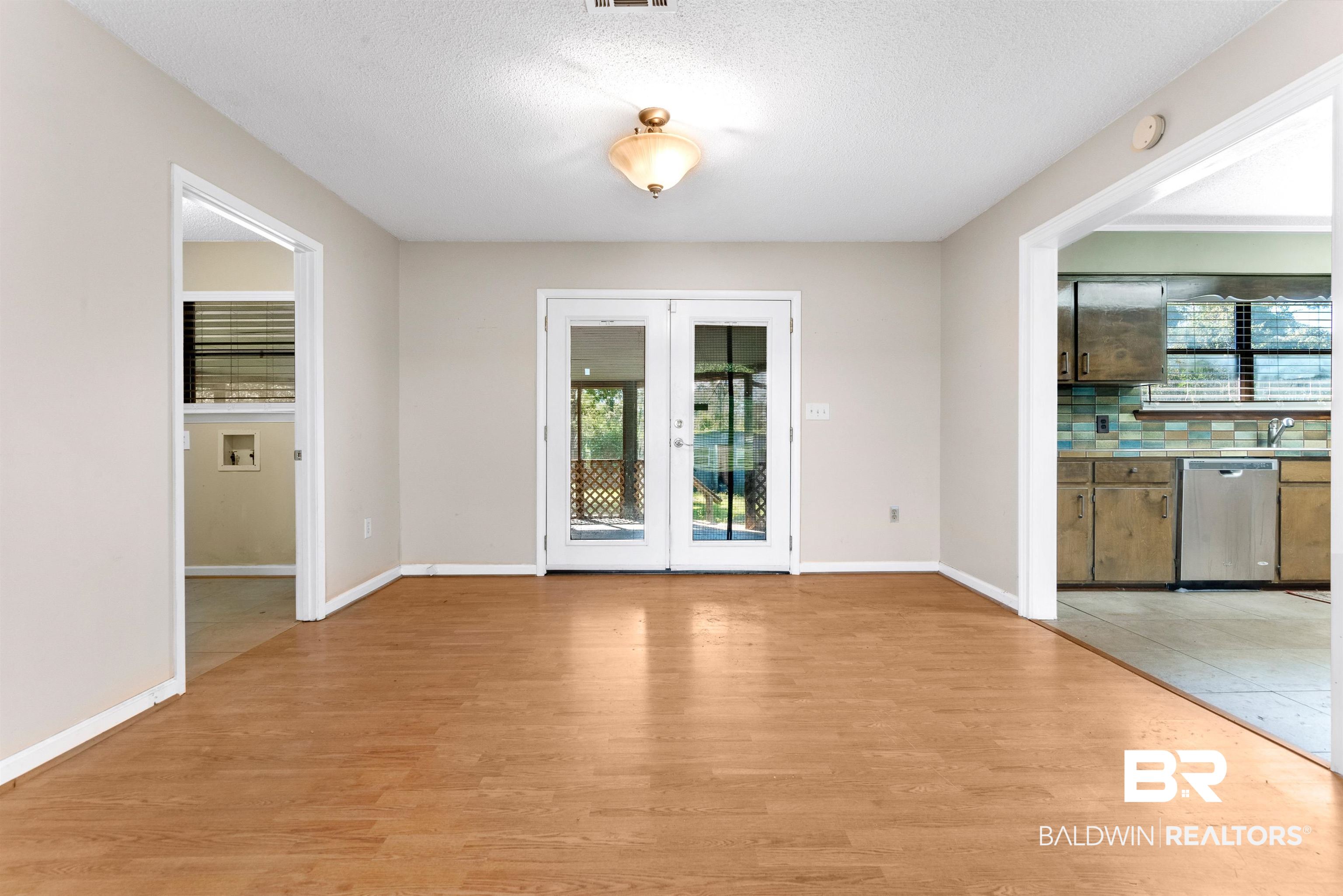 16162 Highway 98 Foley, AL 36535 - Photo 21 of 43 Office area