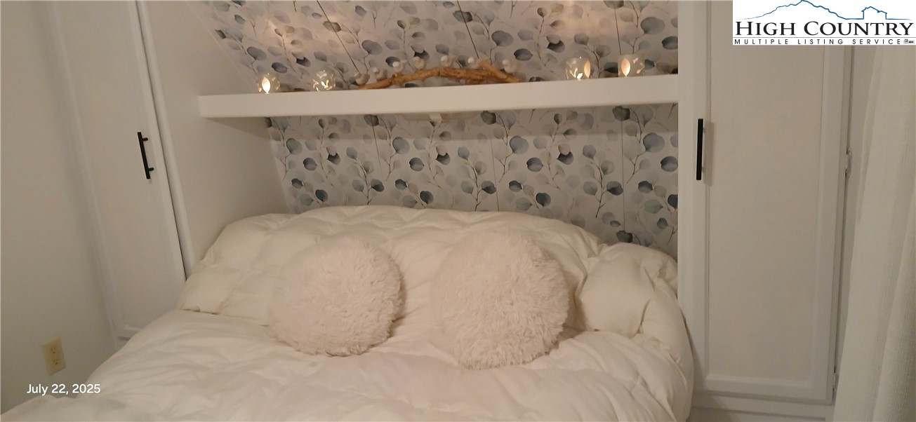 158 Trillium Road Newland, NC 28657 - Photo 12 of 12 a close up of a bed