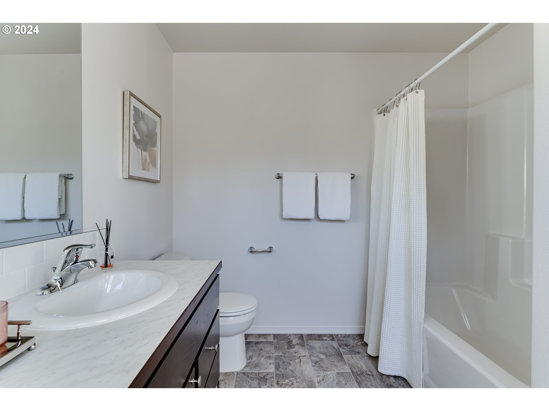 2335 Sandy Drive Eugene, OR 97401 - Photo 15 of 28