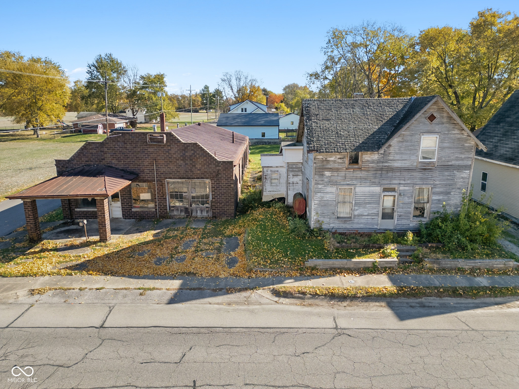 827 Main Street Hope, IN 47246 - Photo 1 of 22 Gallery Image 1