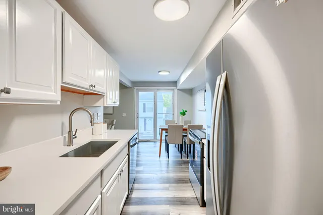 $214,900 | 22 Fox Run Court, Unit C, Reisterstown, MD 21136