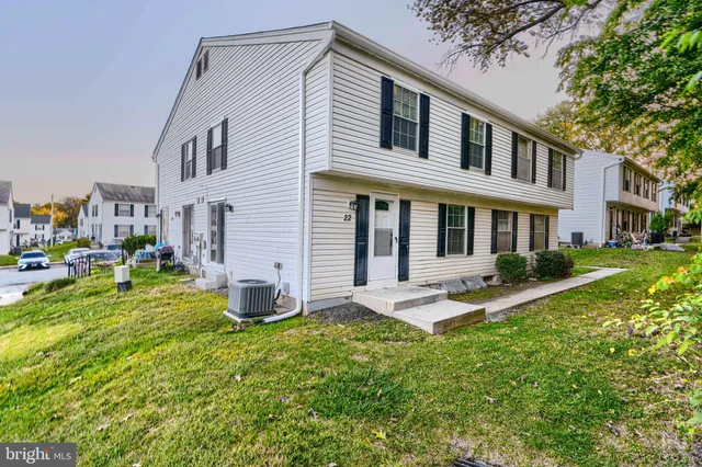 $214,900 | 22 Fox Run Court, Unit C, Reisterstown, MD 21136