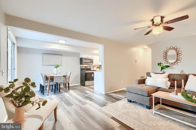 $214,900 | 22 Fox Run Court, Unit C, Reisterstown, MD 21136