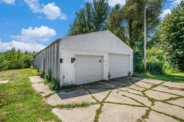 $375,000 | 68715 66th Avenue, Watervliet, MI 49098