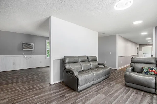 $375,000 | 68715 66th Avenue, Watervliet, MI 49098