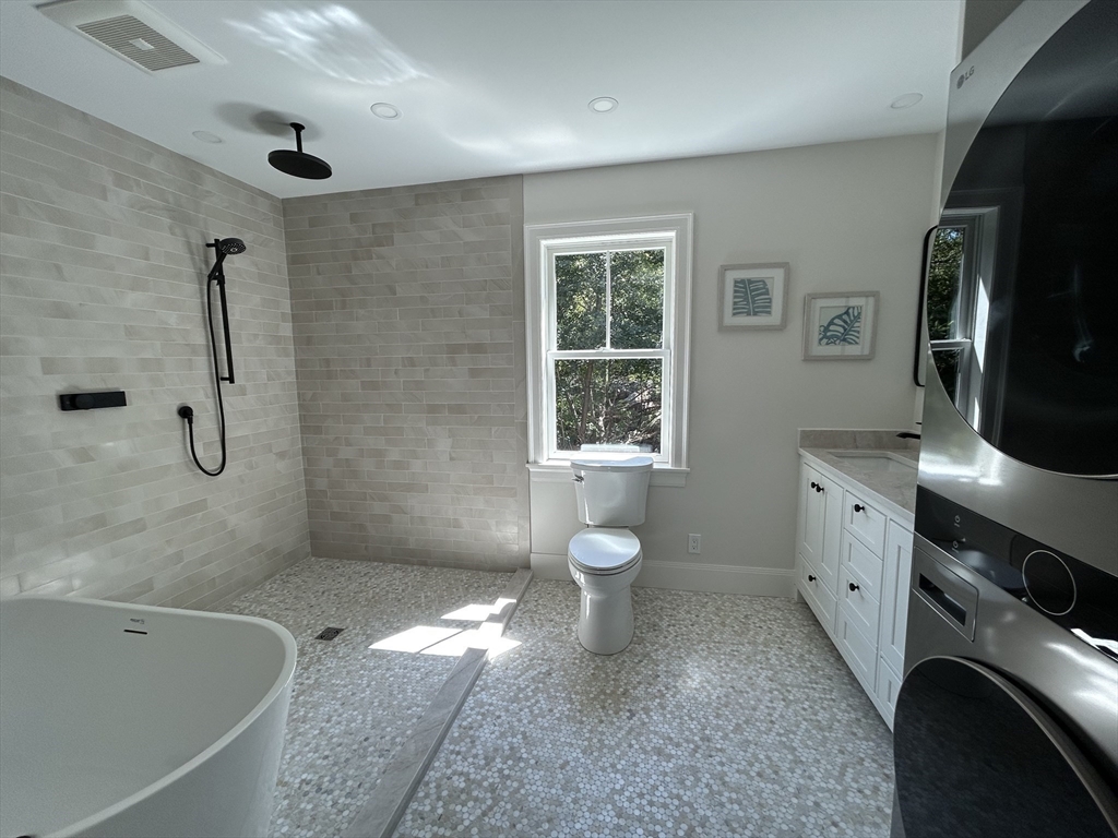 5 Samoset Road, Unit A Gloucester, MA 01930 - Photo 29 of 41