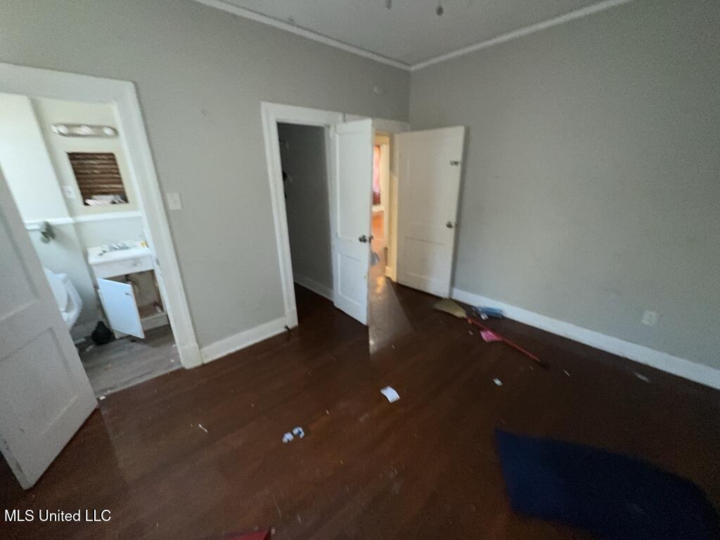 433 East Ridgeway Street Jackson, MS 39206 - Photo 3 of 6 2025_03_25_10_06_14