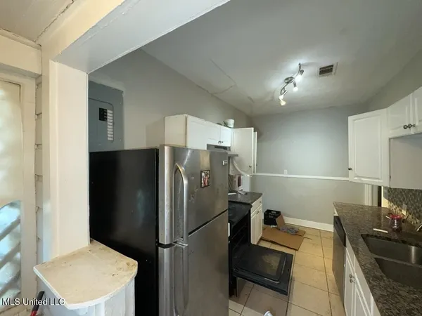 $84,900 | 433 East Ridgeway Street, Jackson, MS 39206