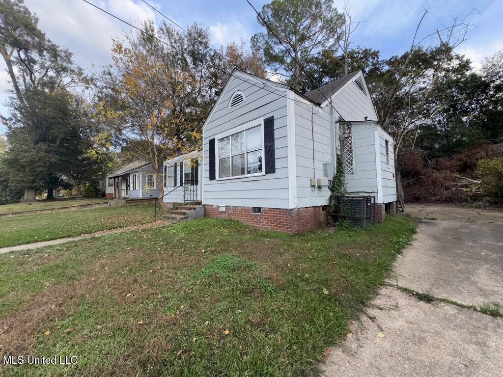 433 East Ridgeway Street Jackson, MS 39206 - Photo 6 of 6 2025_11_19_14_29_48