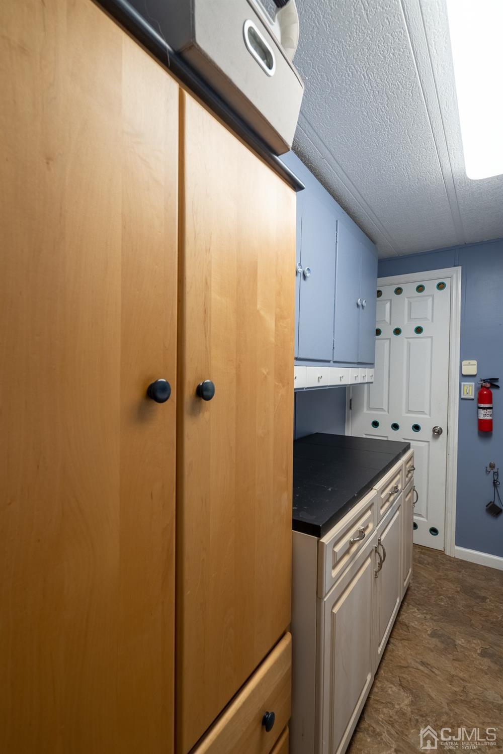 31 Longfellow Road North Brunswick, NJ 08902 - Photo 48 of 59 Gallery Image 48