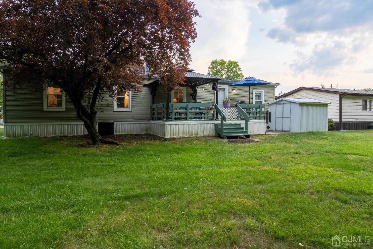 31 Longfellow Road North Brunswick, NJ 08902 - Photo 54 of 59 Gallery Image 54