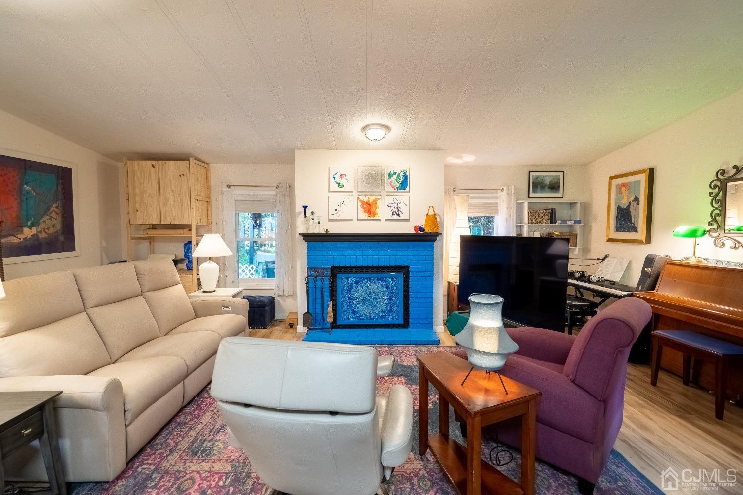 31 Longfellow Road North Brunswick, NJ 08902 - Photo 8 of 59 Gallery Image 8