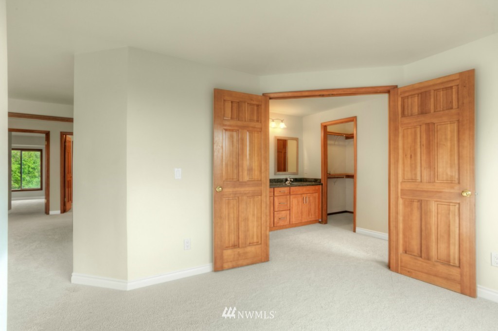 32823 10th Place Southwest Federal Way, WA 98023 - Photo 13 of 21