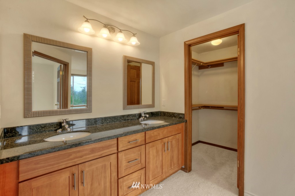 32823 10th Place Southwest Federal Way, WA 98023 - Photo 14 of 21