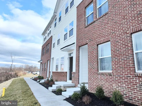 $2,999 | 3 Wafer Alley, Unit B, Bridgeport, PA 19405