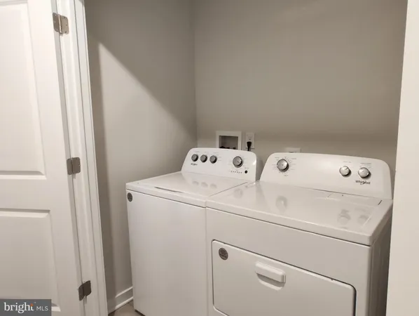 $2,999 | 3 Wafer Alley, Unit B, Bridgeport, PA 19405