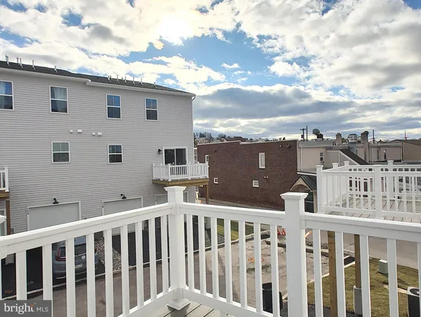 $2,999 | 3 Wafer Alley, Unit B, Bridgeport, PA 19405