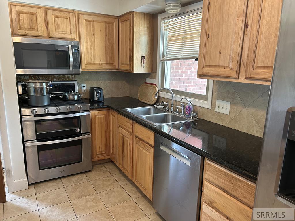 31 Harvard Street Pocatello, ID 83201 - Photo 19 of 97