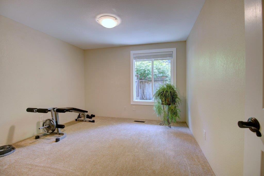 2727 Aldersgate Road Medford, OR 97504 - Photo 19 of 32 Additional Photo