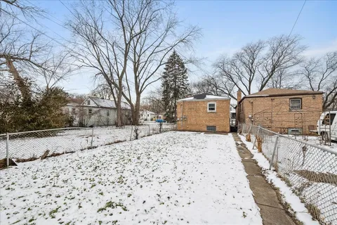 $150,000 | 11709 South Peoria Street, Chicago, IL 60643