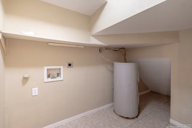 a view of a room with closet