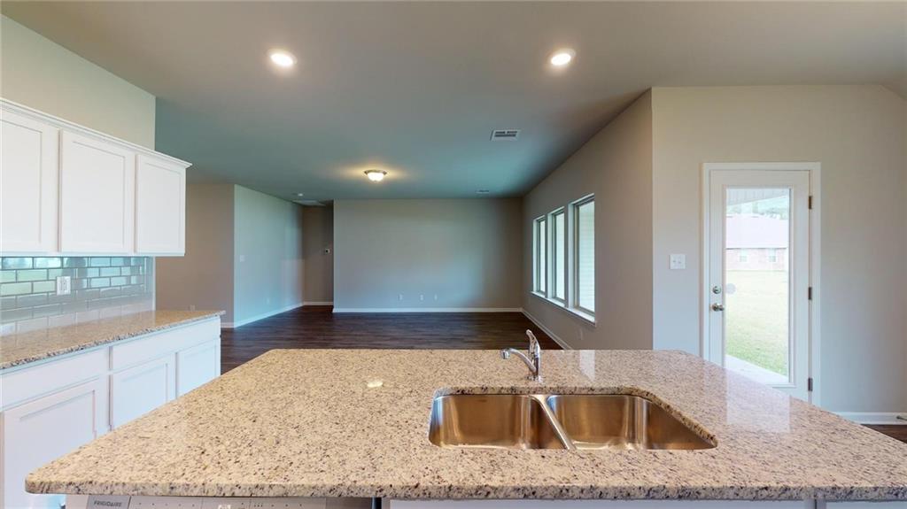 75728 Rickelin Drive Covington, LA 70435 - Photo 7 of 21 Gallery Image 7