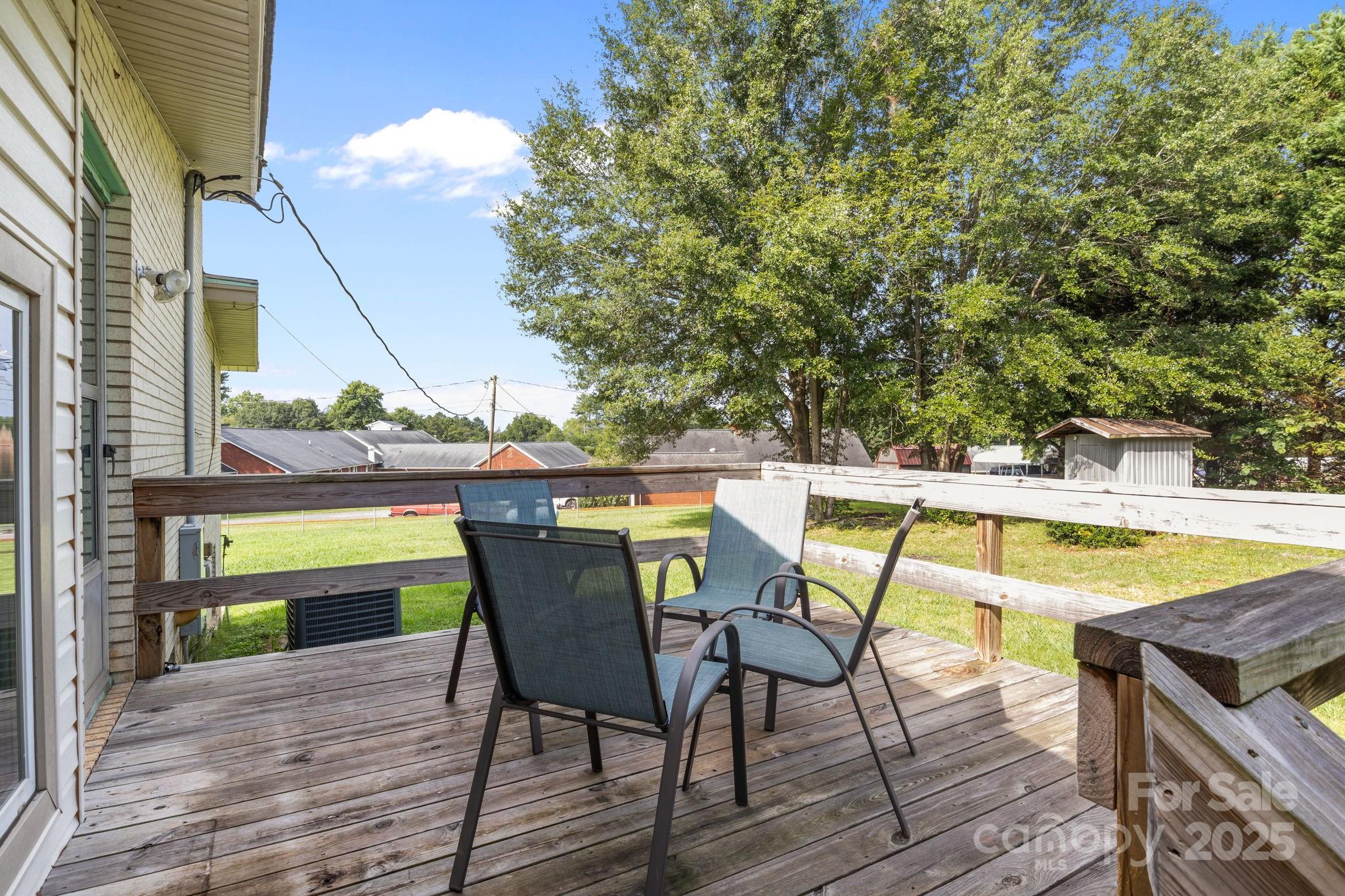 2988 Wesleyan Church Road Lincolnton, NC 28092 - Photo 20 of 24 a view of an outdoor space with swimming pool