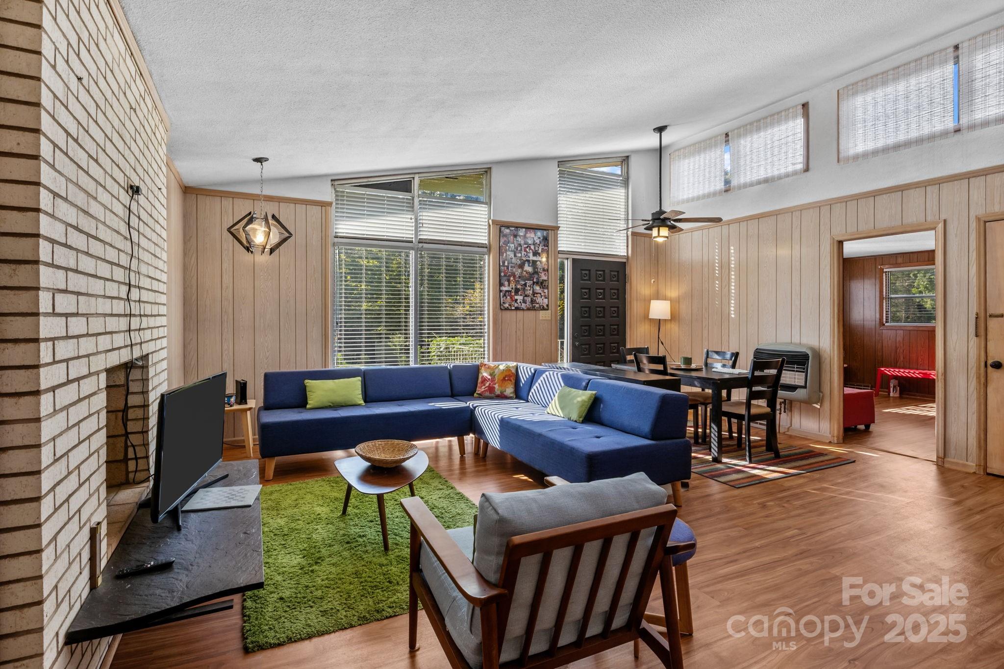 2988 Wesleyan Church Road Lincolnton, NC 28092 - Photo 2 of 24 a living room with furniture and a window