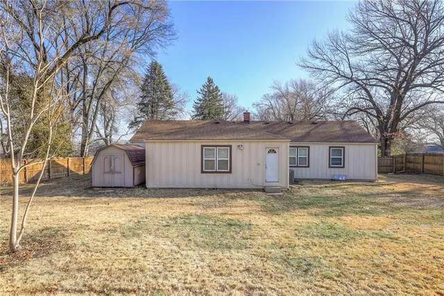 $200,000 | 7212 Oxford Avenue, Raytown, MO 64133