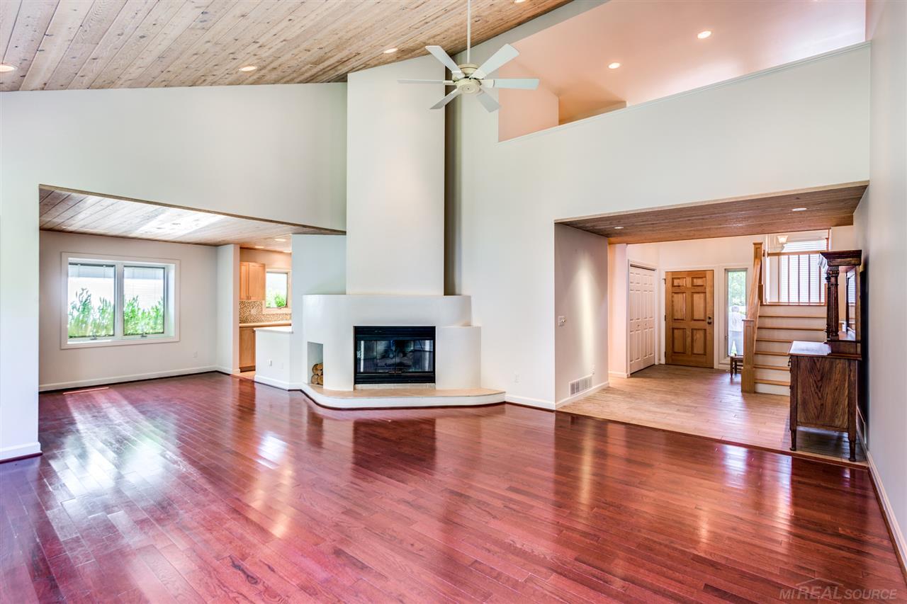 6311 Lakeshore Road Lexington, MI 48450 - Photo 13 of 82
