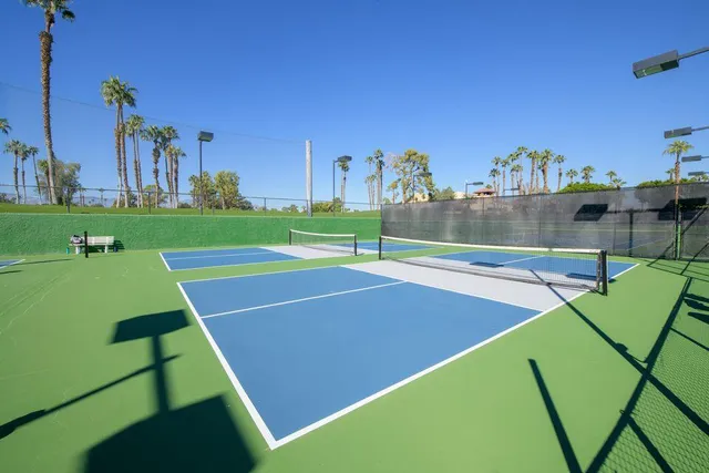 $399,000 | 41629 Woodhaven Drive West, Palm Desert, CA 92211