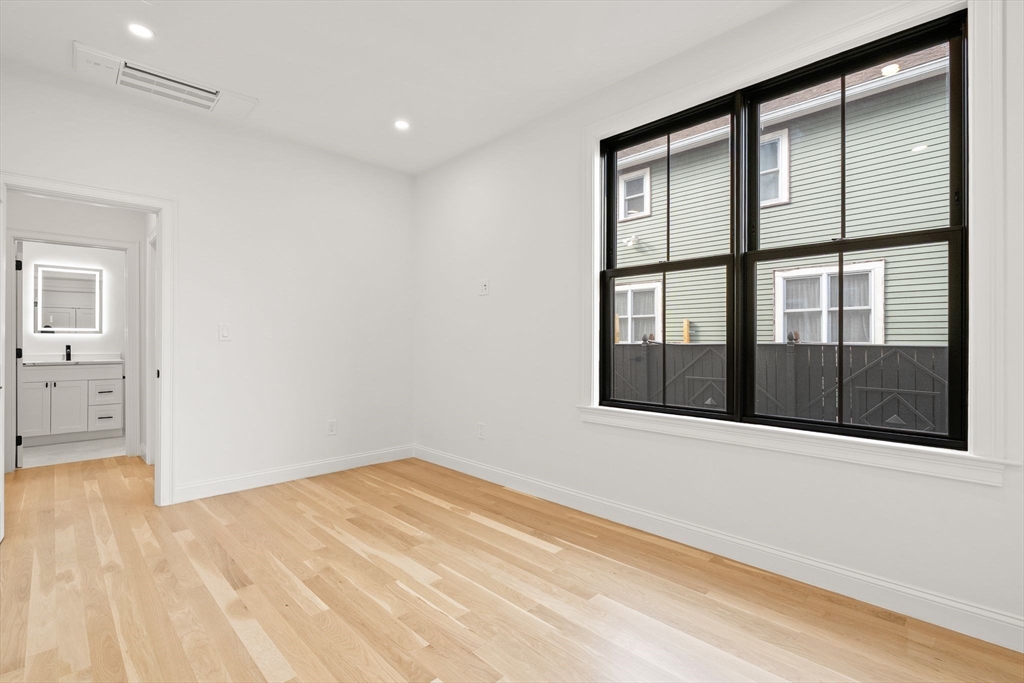 27 Shepard Street, Unit 3 Boston, MA 02135 - Photo 16 of 33